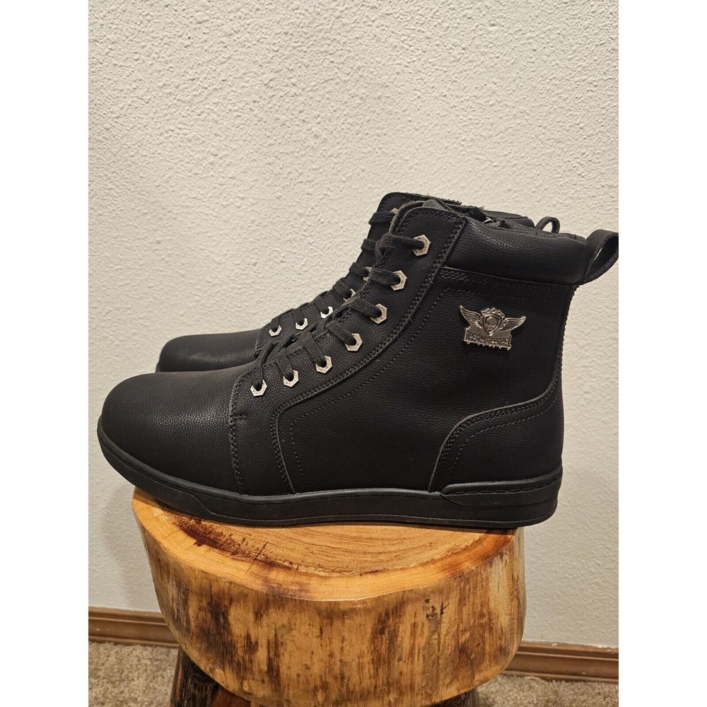 Dream Apparel Men's Boots- Black- Lightweight-Size 11